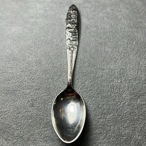 Sterling Silver Vancouver Canada Cityscape Spoon Ring